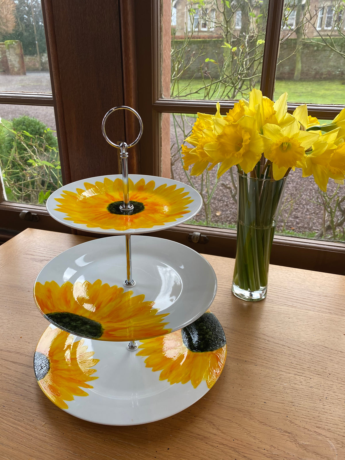 Sunflower Afternoon Tea Cake Stand