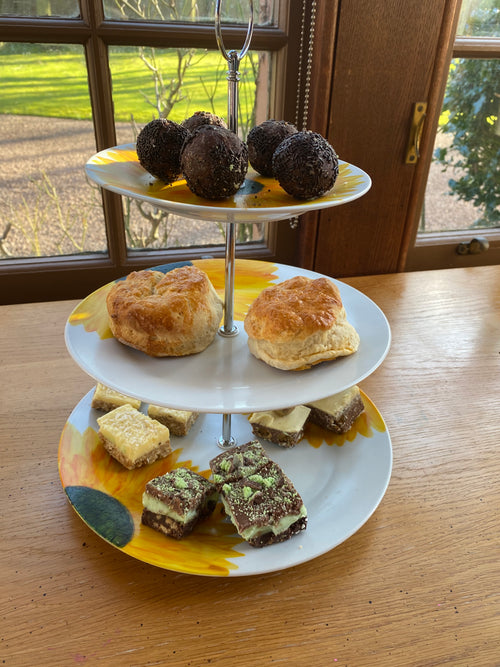 Sunflower Afternoon Tea Cake Stand