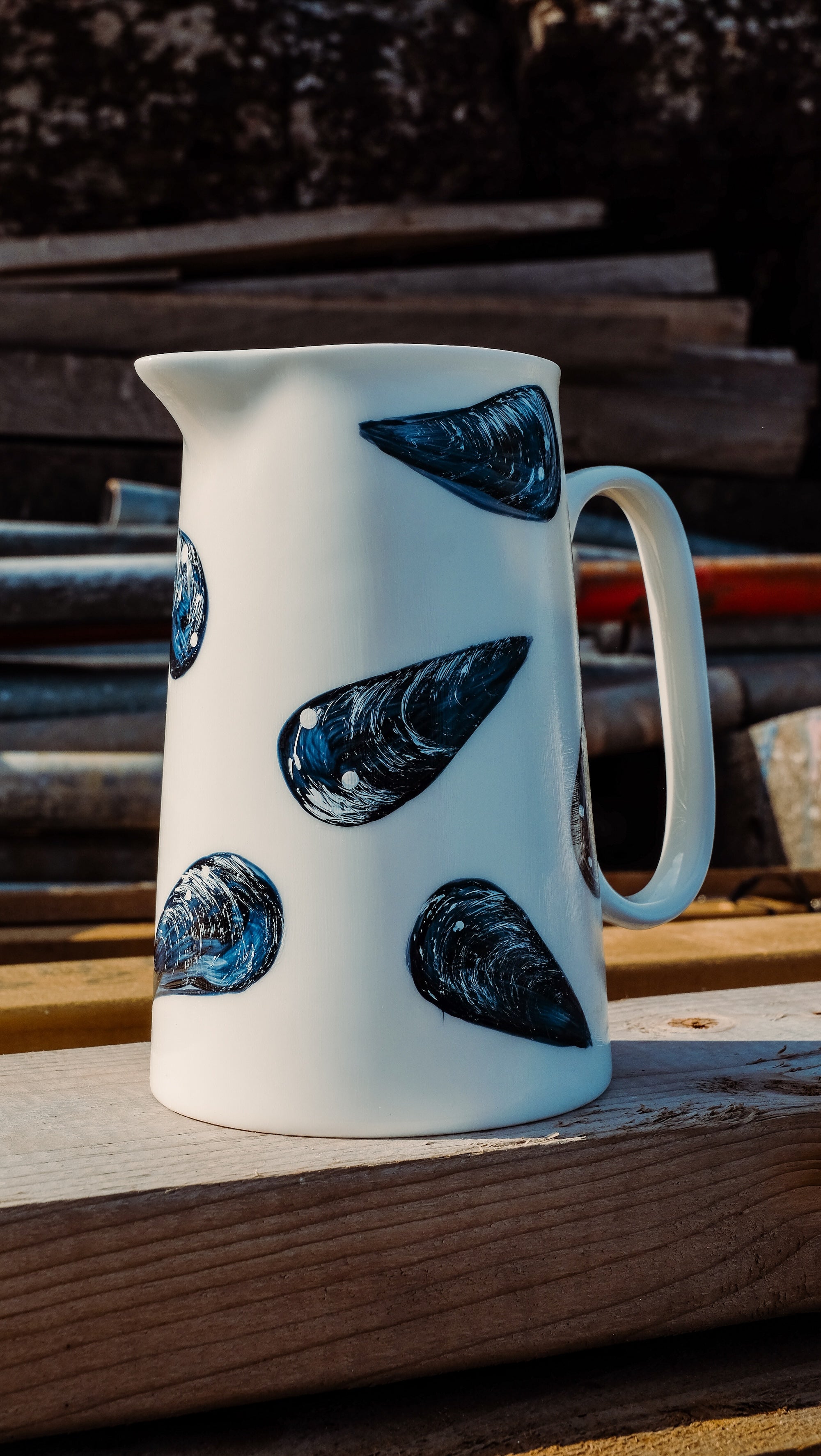 Mussels Medium Jug 2 Pint